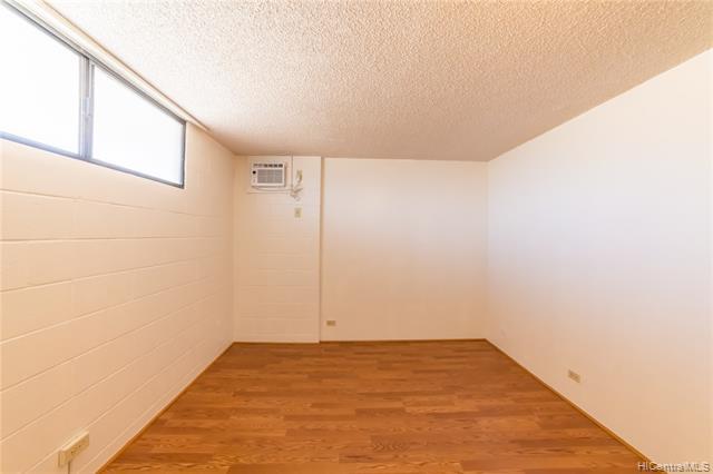 Building Photo - 1415 Liholiho St