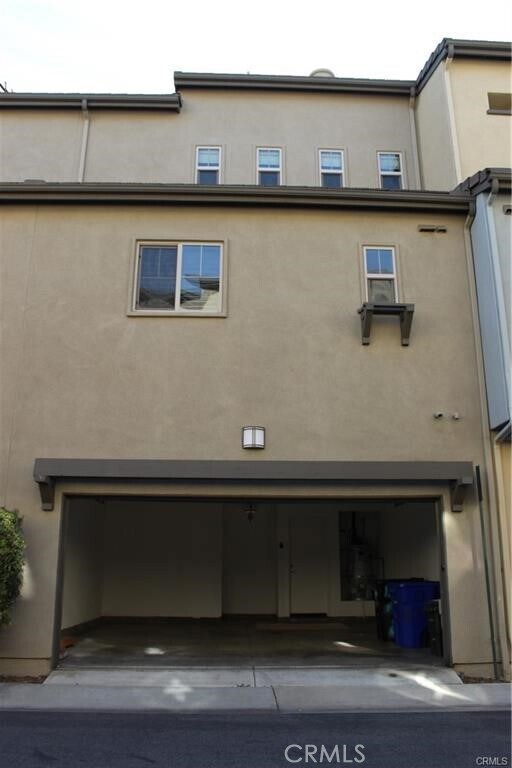 Building Photo - 12427 Canal Dr