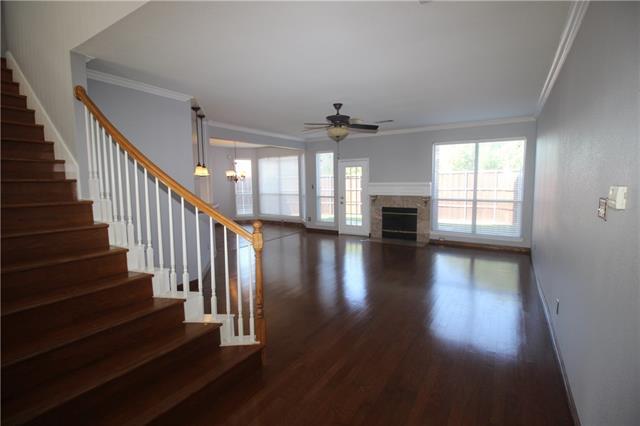 Building Photo - 3845 Gillespie Dr