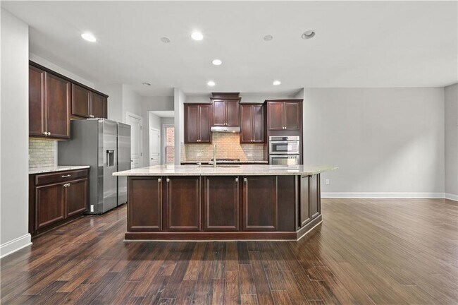 Building Photo - 9965 Cameron Parc Cir