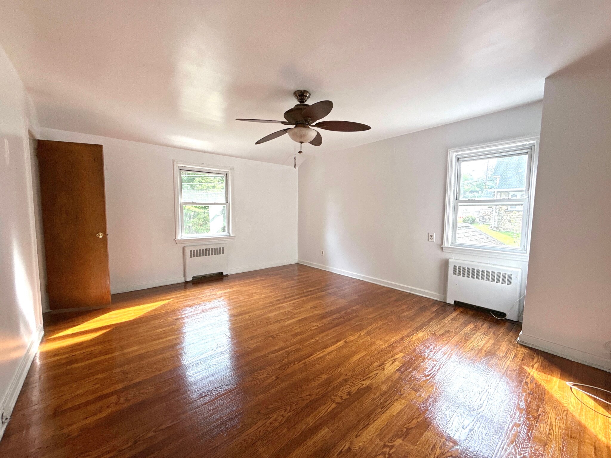 Bedroom (2nd Fl) - 93 W Grand Ave