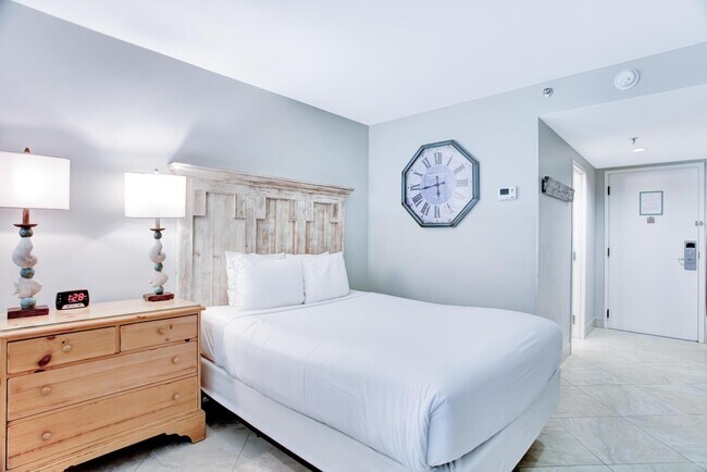 Building Photo - 200 N Sandestin Blvd