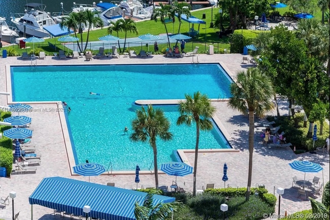 Building Photo - 500 Three Islands Blvd