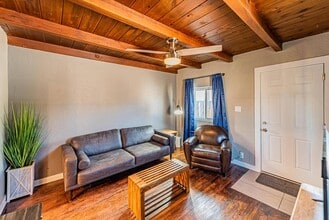 Building Photo - 268 Osuna Rd NW