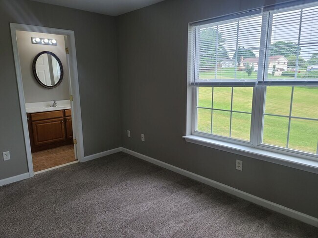 Primary Photo - 3 Bed 2.5 Bath Townhome Ready for You in W...