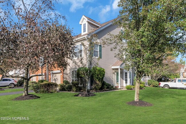 Building Photo - 2 Charles Ct