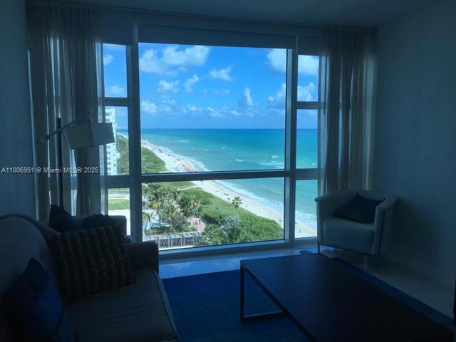Building Photo - 6801 Collins Ave