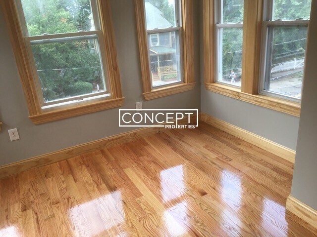 Building Photo - 152A Winchester St. Unit 1B