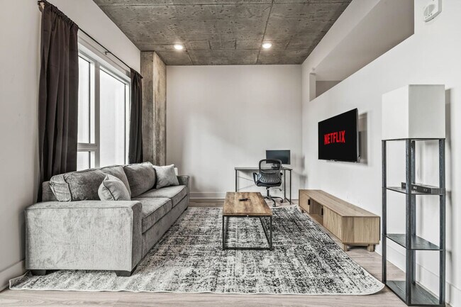 Primary Photo - 617 N 12th St