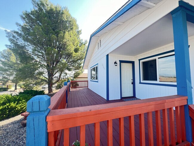 Building Photo - HOME – COTTONWOOD - VERDE VILLAGE UNITS
