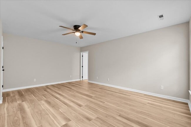 Building Photo - Coming Soon! Single Story Rental in Jamestown's Colony Park!