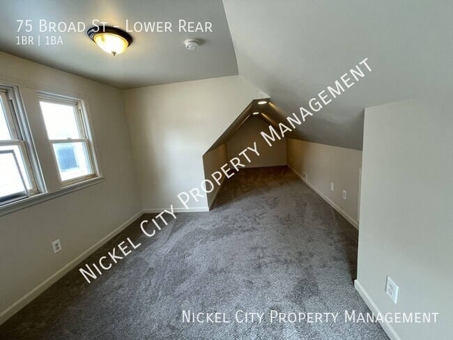 Building Photo - 75 Broad St