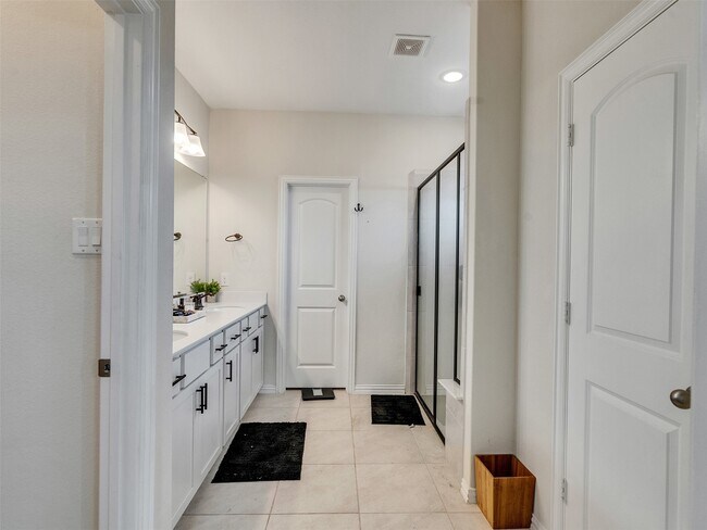 Building Photo - 228 Catalina Cove Dr