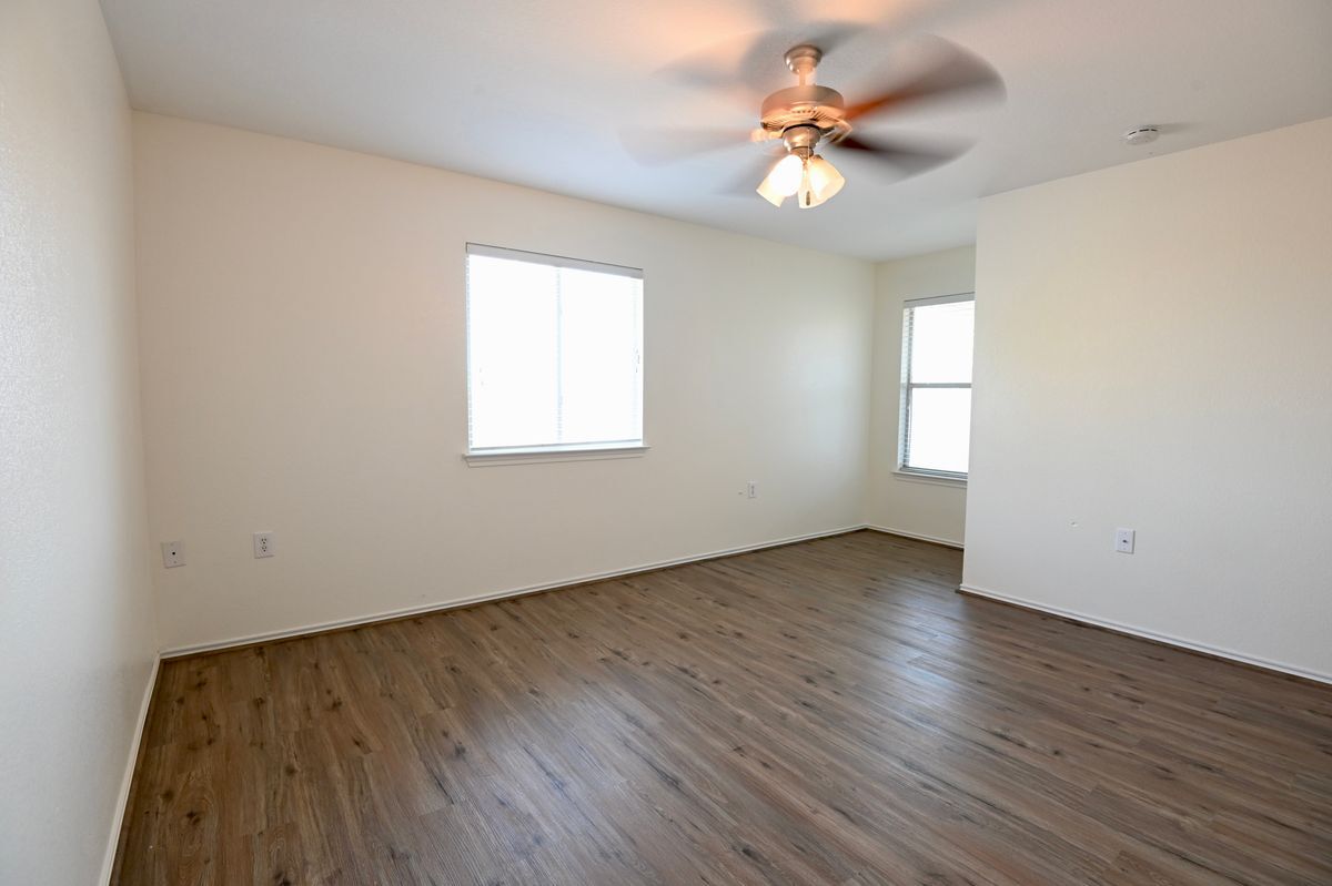 Building Photo - 5820 Angel Dr