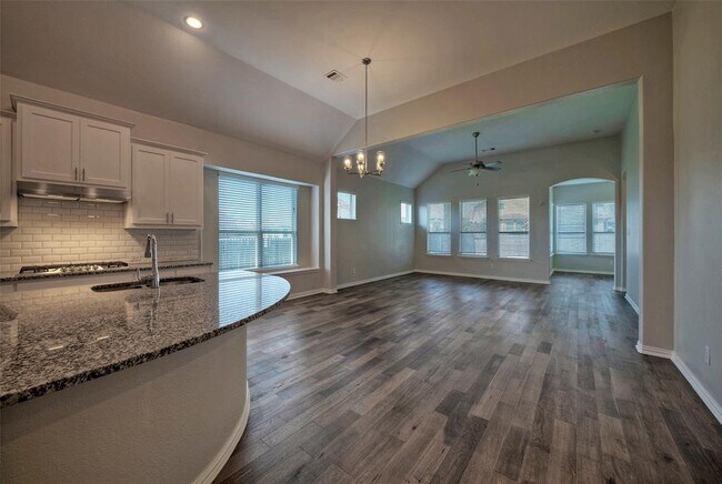 Building Photo - 20704 Jackies Ranch Blvd