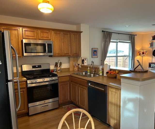 Building Photo - 2210 Holly St