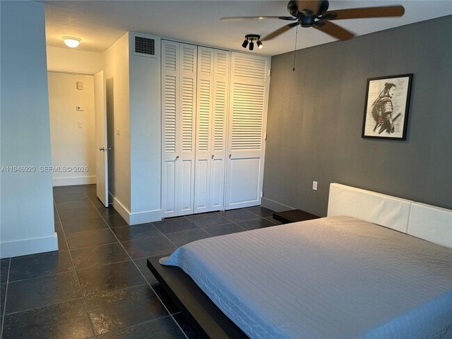 Building Photo - 1631 NE 114th St