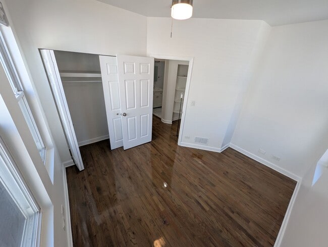 Building Photo - AM-Moffat LLC