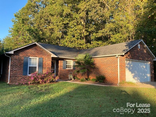 Primary Photo - 2755 Nestle Ln