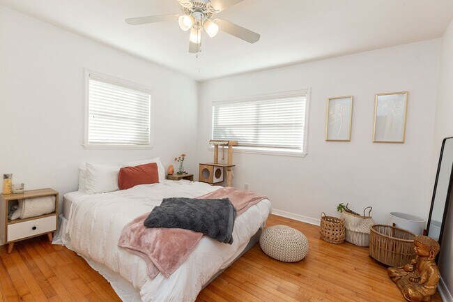 Building Photo - Adorable Winter Park Bungalow