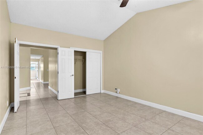 Building Photo - 3562 Southern Orchard Rd W