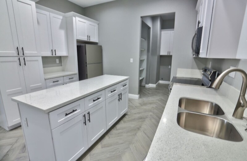 Building Photo - 1800 Galaxy St