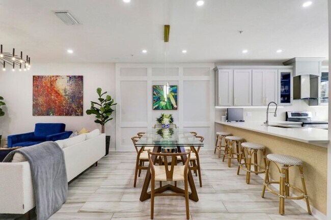 Building Photo - 1472 Corbison Point Pl