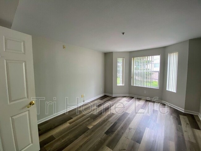 Building Photo - 12158 W Dorado Pl