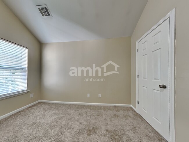 Building Photo - 5729 Brookfield Pointe Dr