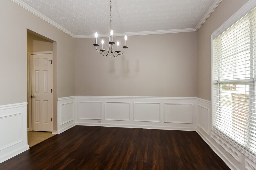 Building Photo - 109 Plumeria St