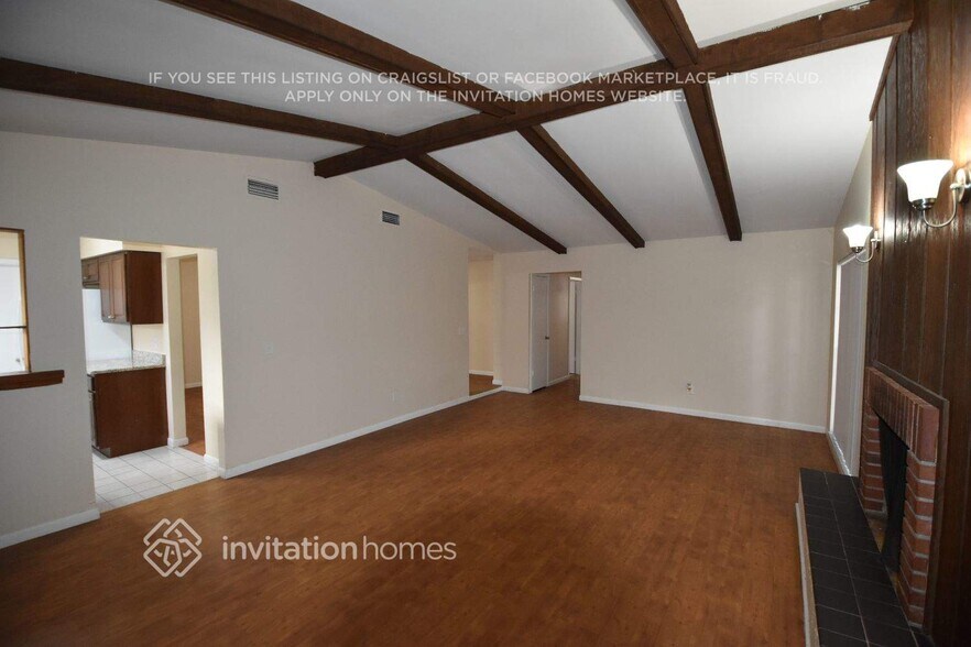 Building Photo - 8303 W Hiawatha St