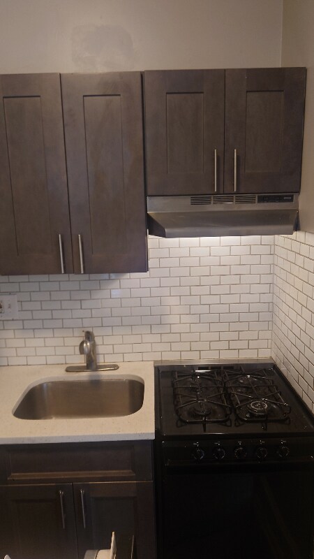 Building Photo - 5903 Greene St