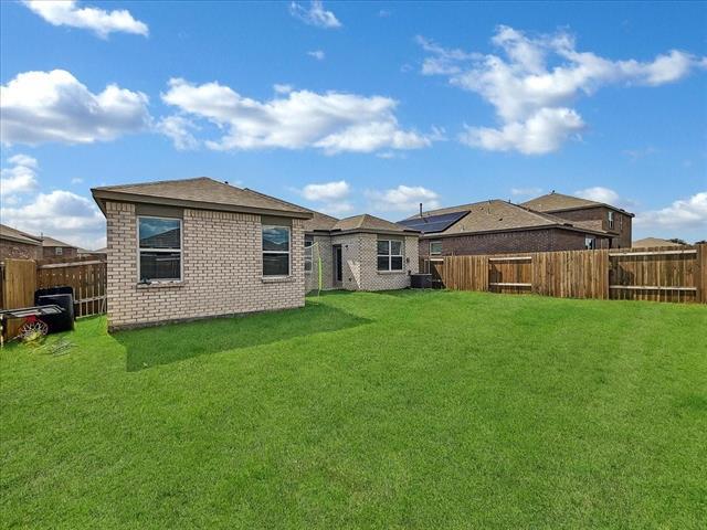 Building Photo - 2112 Erlinda Dr