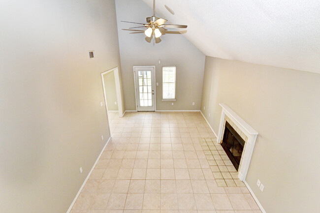 Building Photo - 12354 Windward Cir