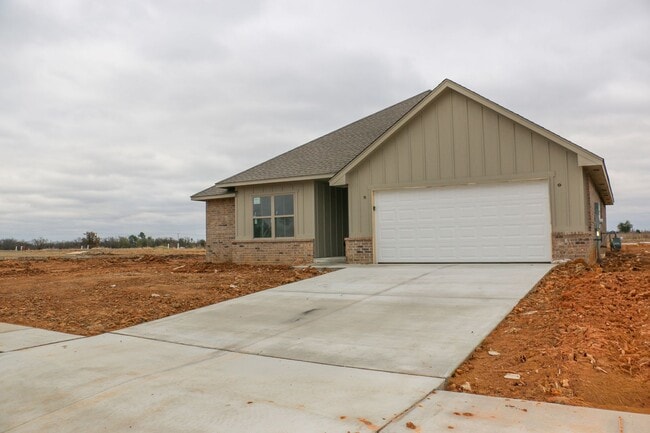 Primary Photo - Brand New Home in Shawnee!