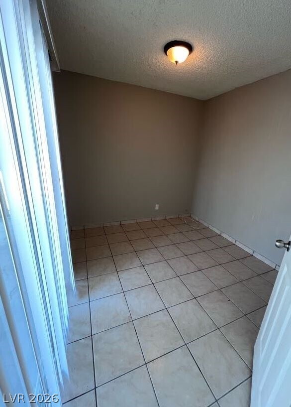 Building Photo - 6928 Appleton Dr