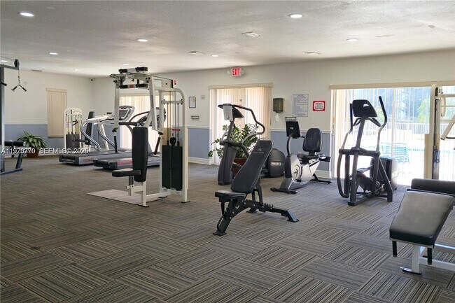 Building Photo - 5020 NW 79th Ave