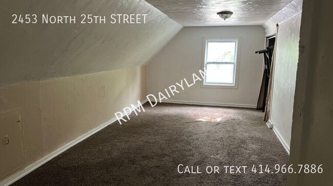 Building Photo - 2453 N 25th St