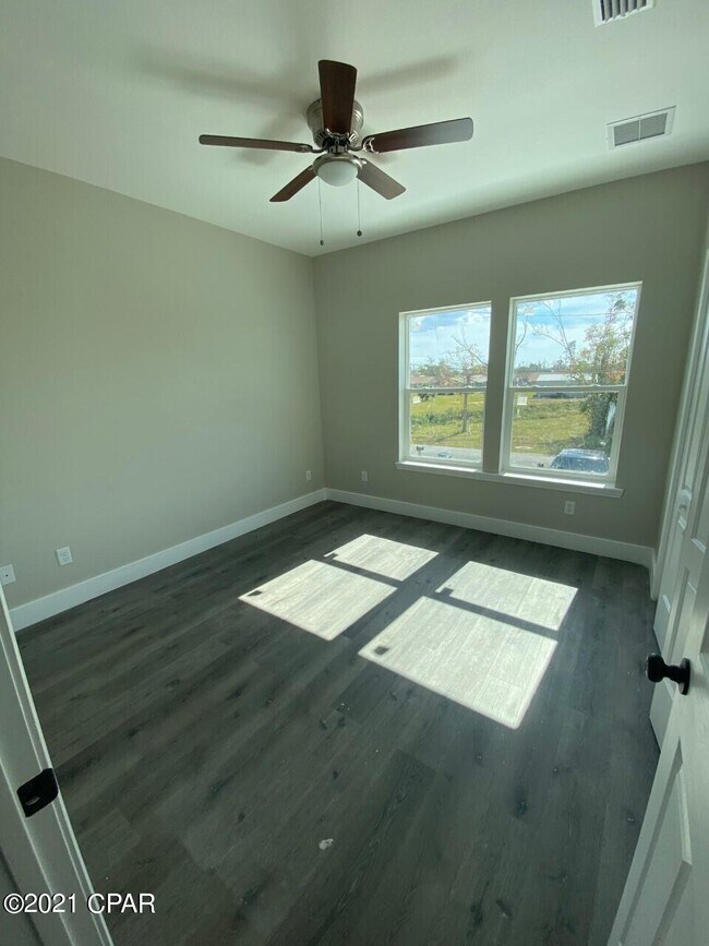 6317 Chipewa St 6317 Chipewa - 6317 Chipewa St Panama City Fl Building Photo 