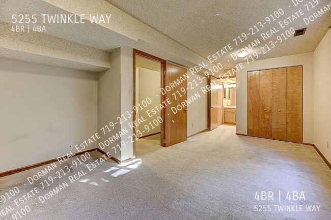 Building Photo - 5255 Twinkle Way