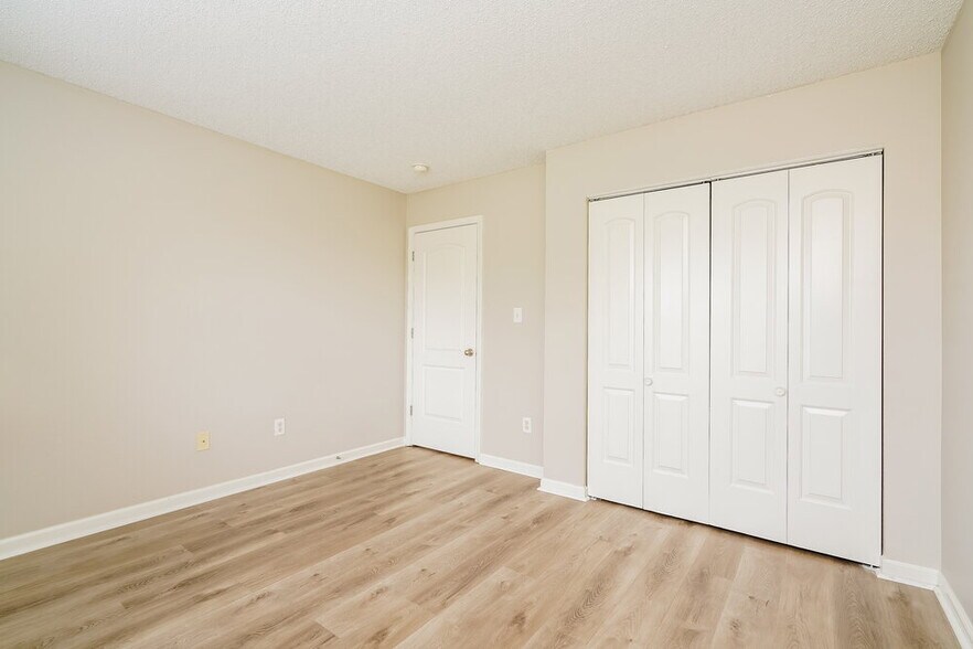 Building Photo - 1727 Buckeye Ct
