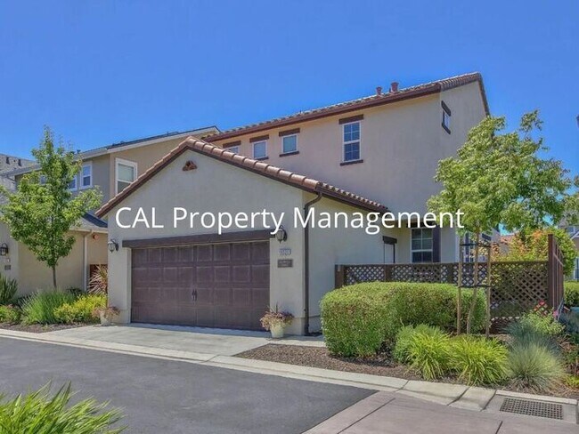 Building Photo - Beautiful 4 bedroom house in East Garrison!