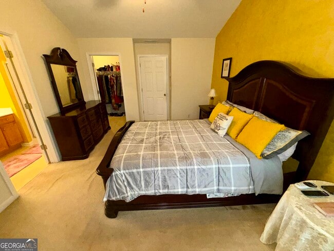 Building Photo - 121 Stonebridge Crossing