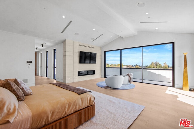 Building Photo - 5340 Whitman Rd