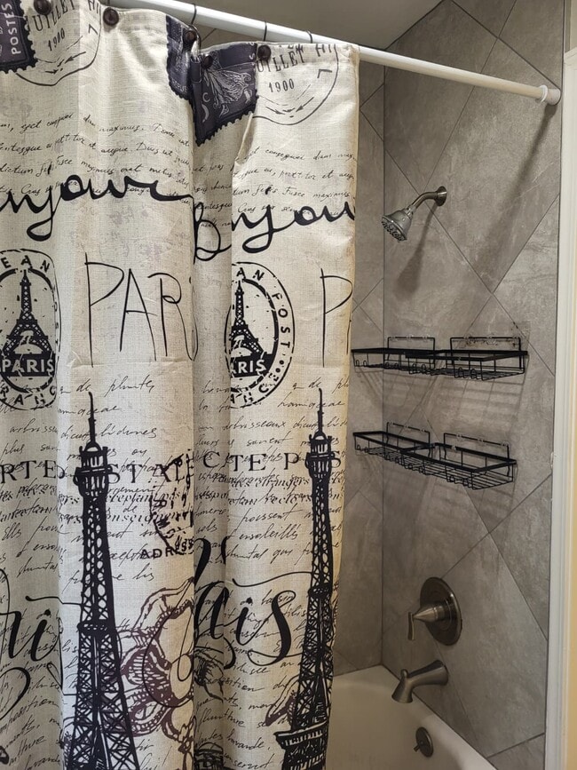 Building Photo - 3107 Andros Dr SW