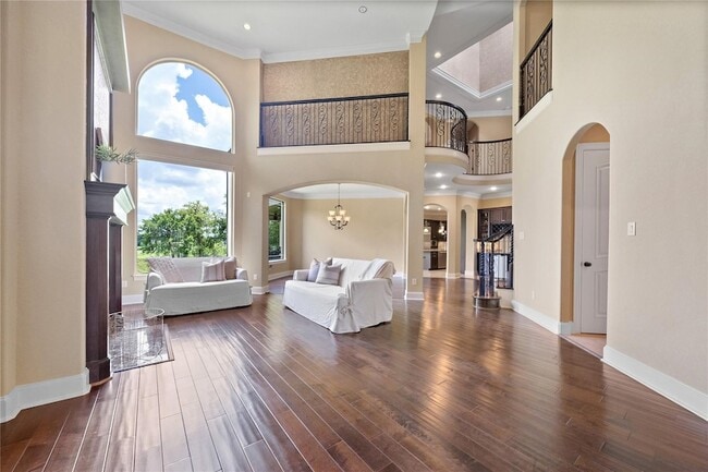 Building Photo - 19182 Grandview Point