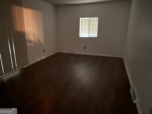 Building Photo - 522 Capri Dr