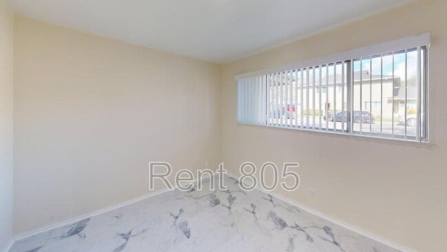 Building Photo - 2585 Anchor Ave