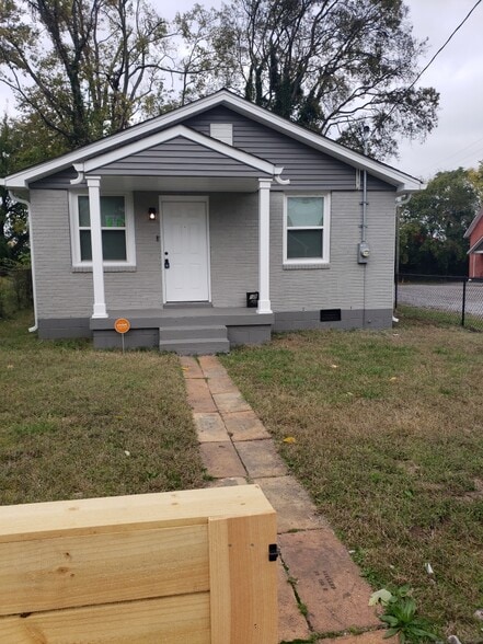 Front of house - 58 Green St