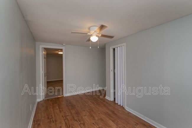 Building Photo - 3527 Bullock Ave